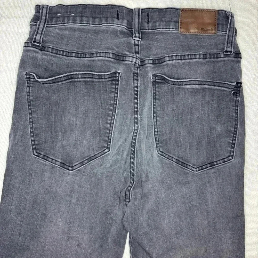 Madewell Cali Demi Boot Black Jeans. Fringed bottoms. 4 Button Fly. - Picture 5 of 11